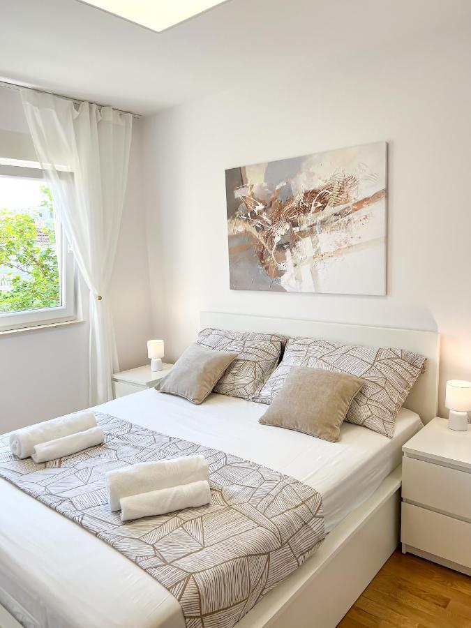 Holiday Star Apartment Τρογκίρ Εξωτερικό φωτογραφία