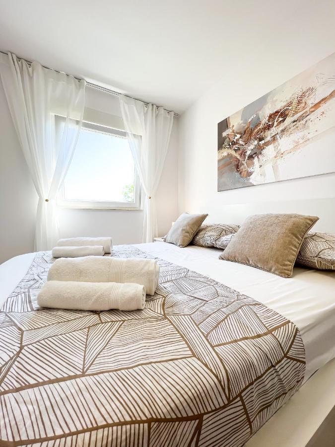 Holiday Star Apartment Τρογκίρ Εξωτερικό φωτογραφία