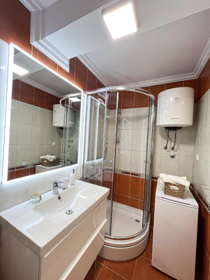 Holiday Star Apartment Τρογκίρ Εξωτερικό φωτογραφία