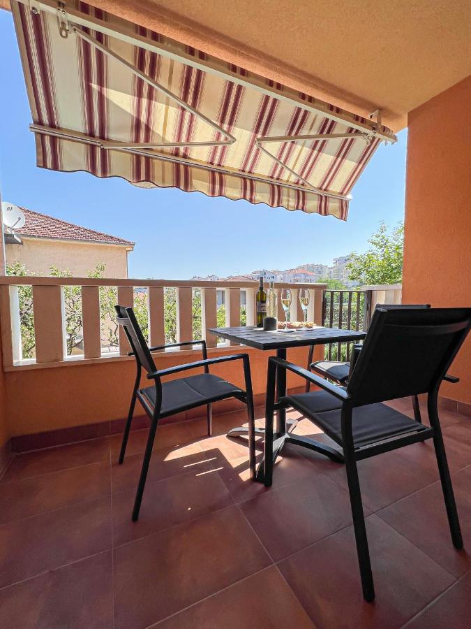 Holiday Star Apartment Τρογκίρ Εξωτερικό φωτογραφία